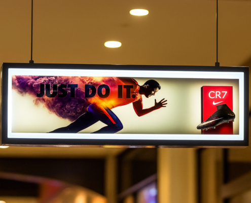 digital signage display-