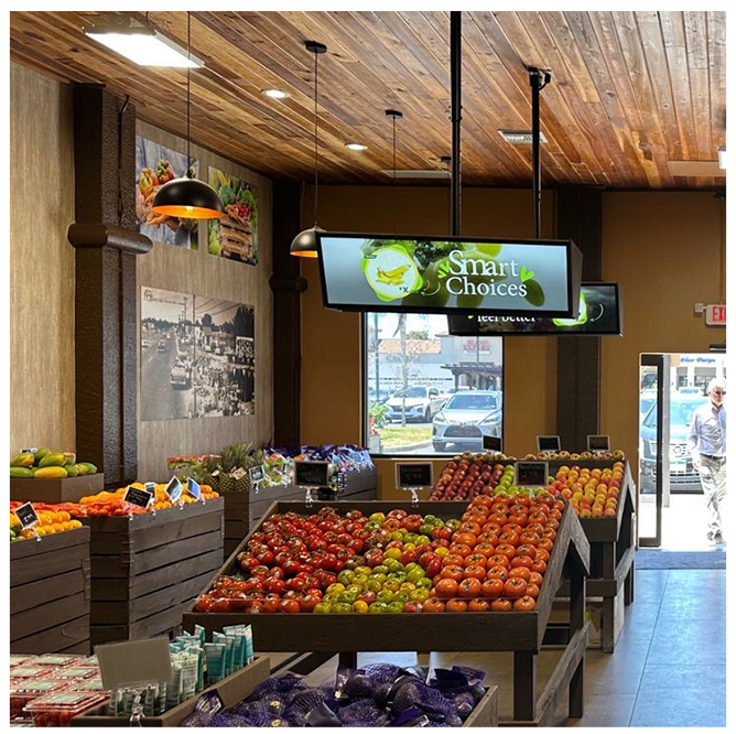 portworld_Stretched Display Series